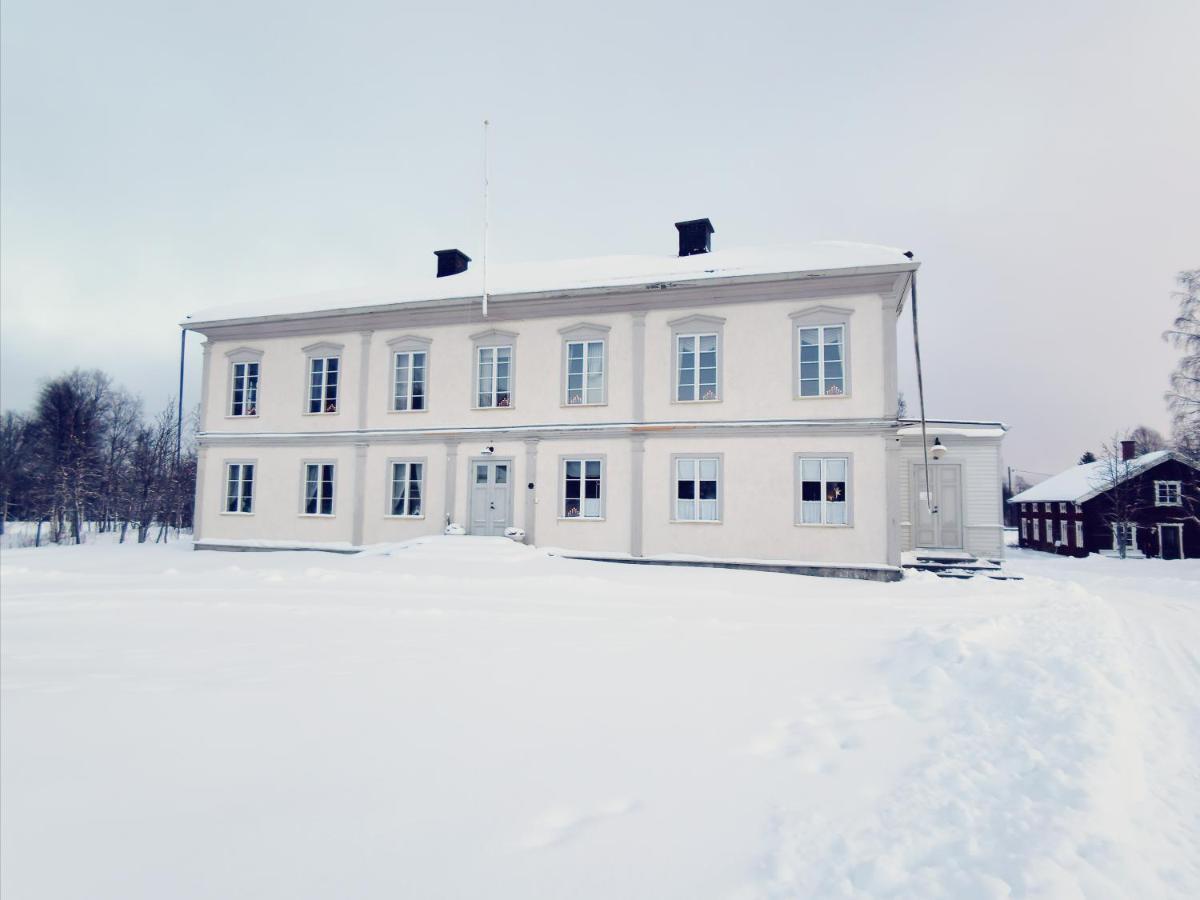 Are Husa Herrgardsflygel, 83794 Jarpen Exterior photo